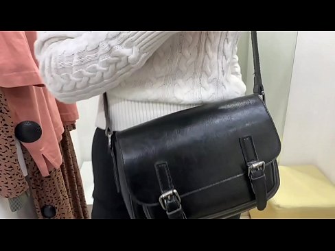 ❤️ Javna masturbacija mlade kujice FeralBerry s dildom u sobi za mjerenje ️ Seks video u pornografiji hr.dreamypassionjourney.ru ﹏