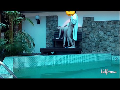 ❤️ Šef poziva sobaricu na bazen, ali nije mogao odoljeti vrućini ️ Seks video u pornografiji hr.dreamypassionjourney.ru ﹏