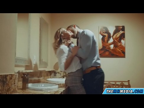 ❤️ Kad te prsata plavuša zavede u javnom zahodu ️ Seks video u pornografiji hr.dreamypassionjourney.ru ﹏